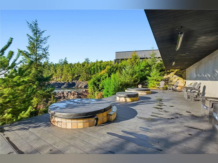 828 Odyssey Lane, Ucluelet, BC, V0R 3A0 - 21