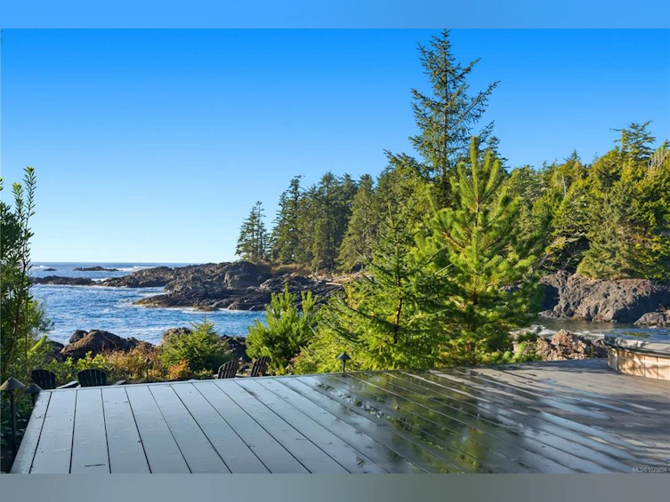 828 Odyssey Lane, Ucluelet, BC, V0R 3A0 - 20