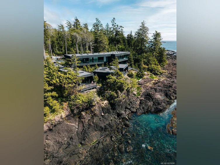 828 Odyssey Lane, Ucluelet, BC, V0R 3A0