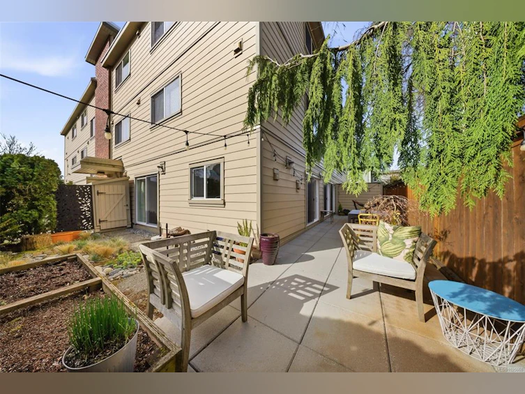 104-1166 Rockland Avenue, Victoria, BC, V8V 3H7 - 19