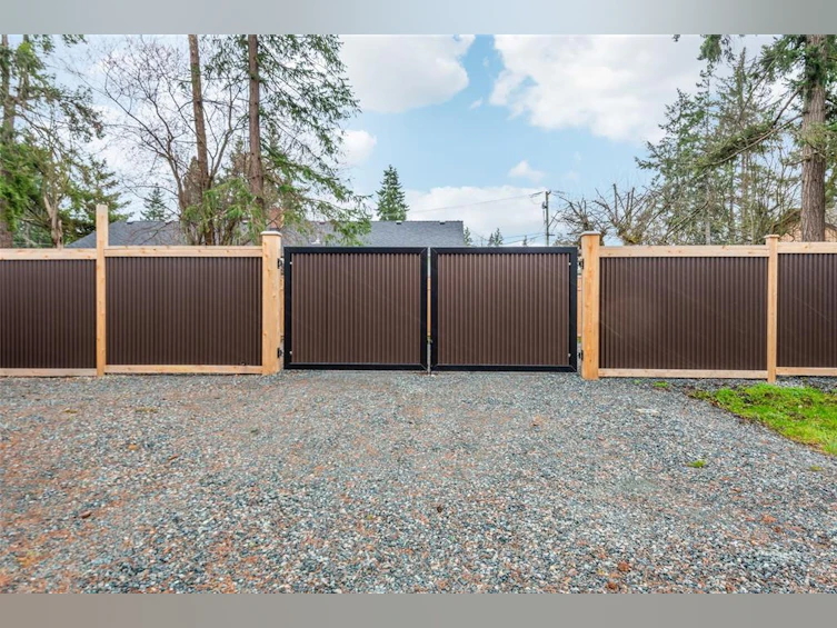 380 W Hirst Avenue, Parksville, BC, V9P 1K4 - 22