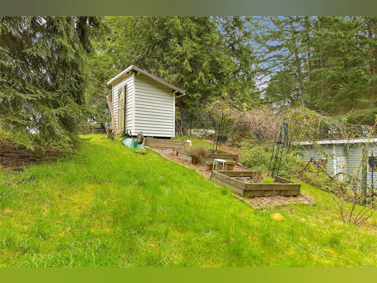 568 Bayview Drive, Mayne Island, BC, V0N 2J1 - 45
