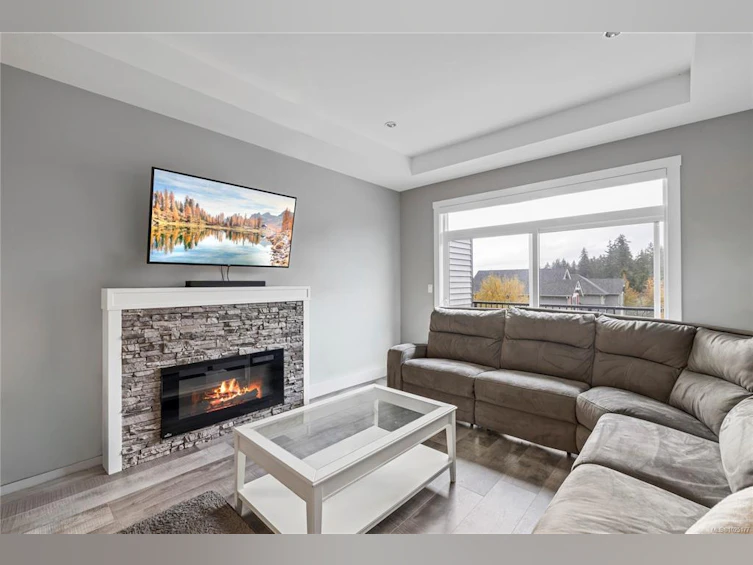 453 Silver Mountain Drive, Nanaimo, BC, V9R 0J5 - 2