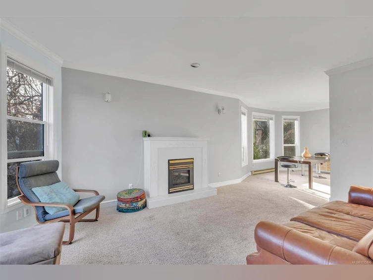 A-142 St. Lawrence Street, Victoria, BC, V8V 3M3 - 5