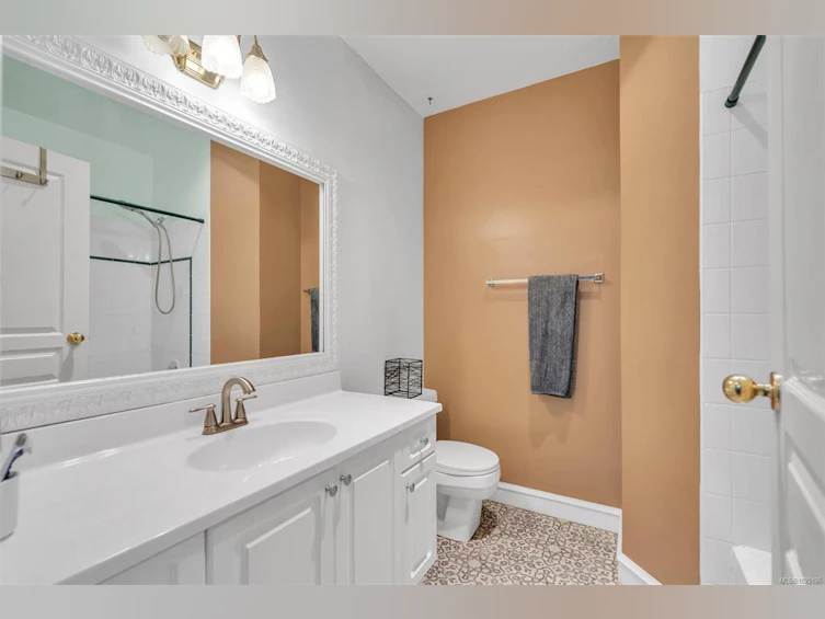 A-142 St. Lawrence Street, Victoria, BC, V8V 3M3 - 13