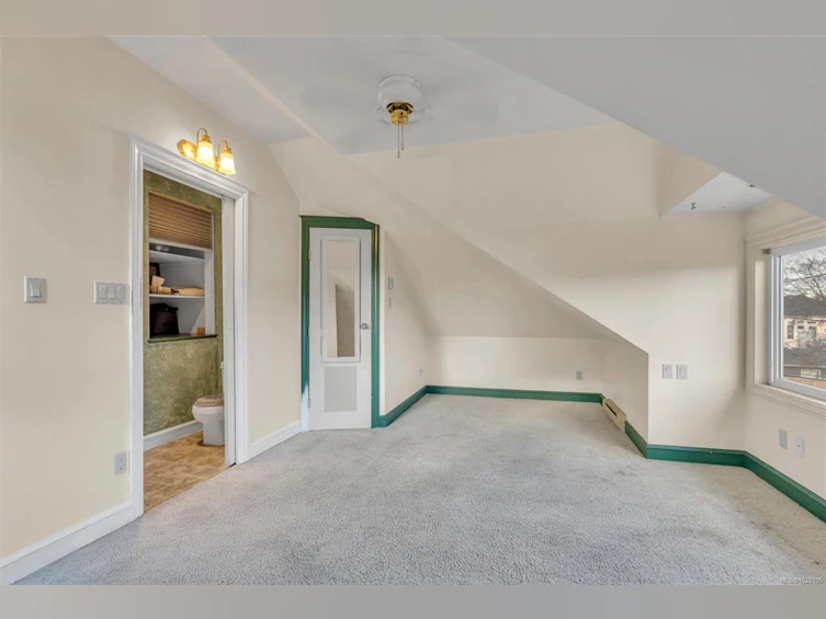 A-142 St. Lawrence Street, Victoria, BC, V8V 3M3 - 20