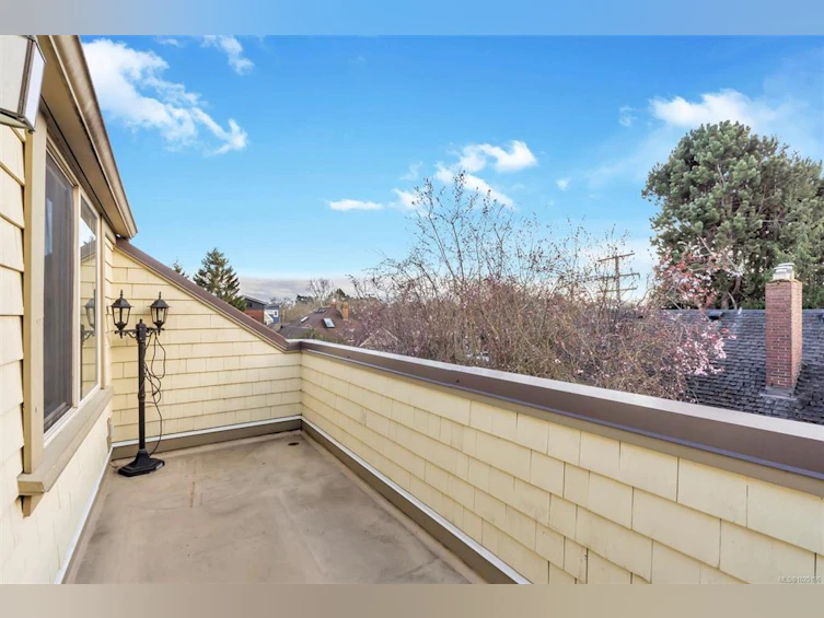A-142 St. Lawrence Street, Victoria, BC, V8V 3M3 - 23