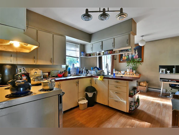 311 Holly Avenue, Nanaimo, BC, V9S 3M3 - 6