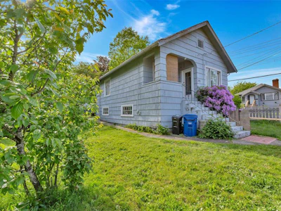 315 Holly Avenue - 3
