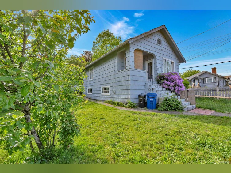 315 Holly Avenue, Nanaimo, BC, V9S 3M3 - 3