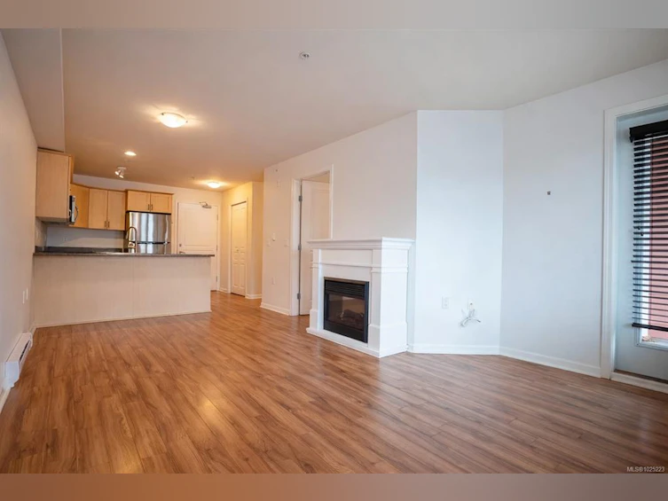 210-655 Goldstream Avenue, Langford, BC, V9B 0G2 - 5