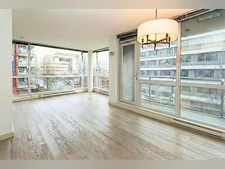 406-732 Cormorant Street, Victoria, BC, V8W 4A5 - 9