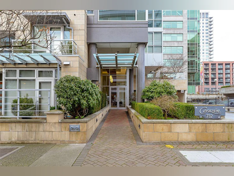 406-732 Cormorant Street, Victoria, BC, V8W 4A5 - 22