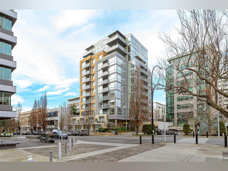 406-732 Cormorant Street, Victoria, BC, V8W 4A5