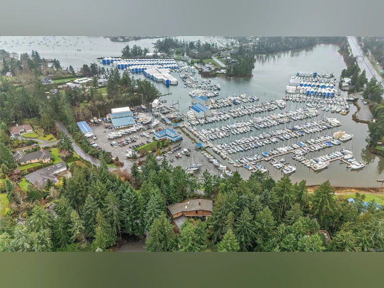 11064 Kittiwake Place, North Saanich, BC, V8L 5J3 - 3