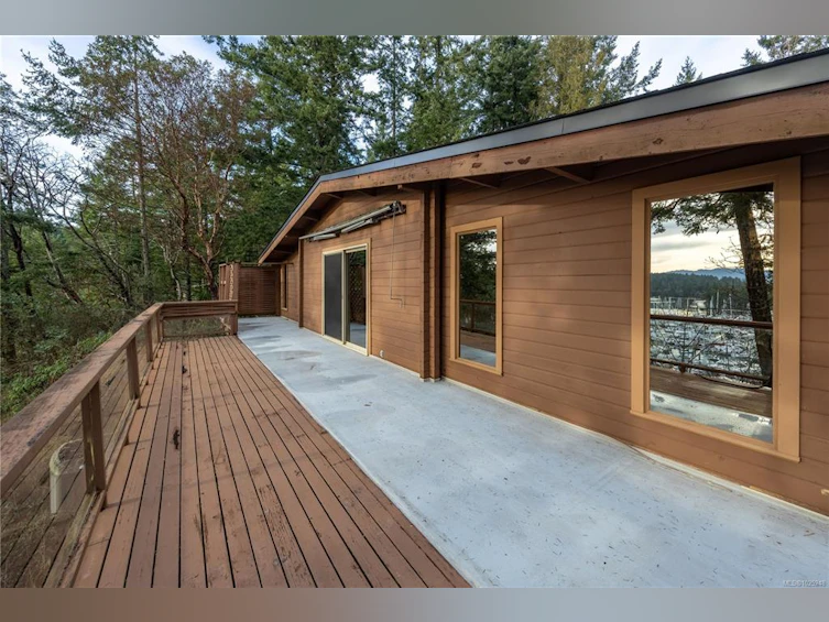 11064 Kittiwake Place, North Saanich, BC, V8L 5J3 - 24