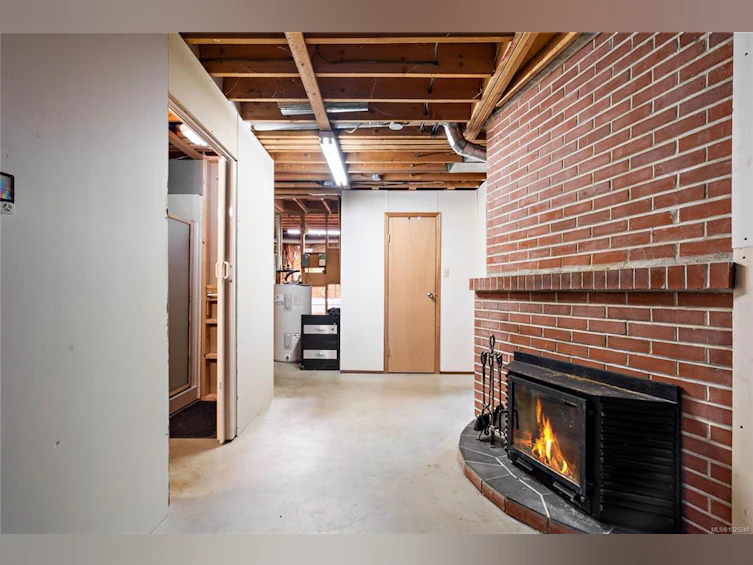 11064 Kittiwake Place, North Saanich, BC, V8L 5J3 - 31