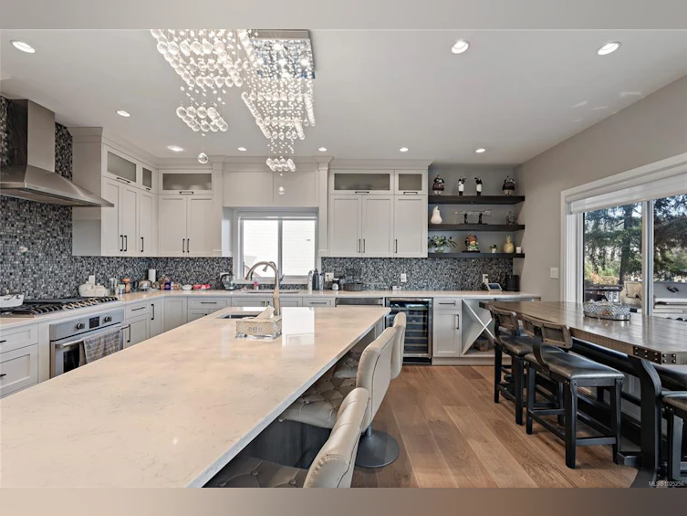 25 Tuzo Court, View Royal, BC, V9B 0S9 - 7