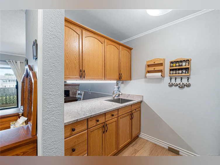 301-363 Morison Avenue, Parksville, BC, V9P 1P4 - 4