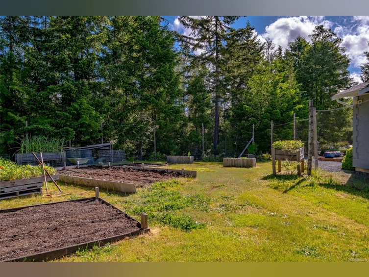 1356 Meadowood Way, Qualicum Beach, BC, V9K 2S4 - 44