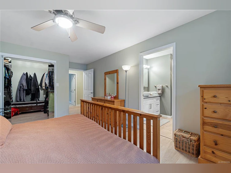 1356 Meadowood Way, Qualicum Beach, BC, V9K 2S4 - 32