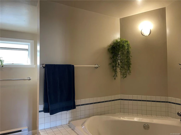 3908 4th Avenue, Port Alberni, BC, V9Y 4J2 - 32