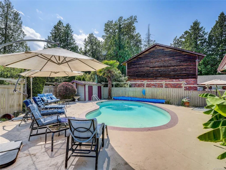 2606 James Island Road, Central Saanich, BC, V8M 1V4 - 33