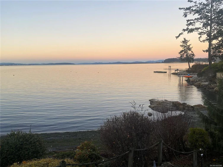 2606 James Island Road, Central Saanich, BC, V8M 1V4 - 56