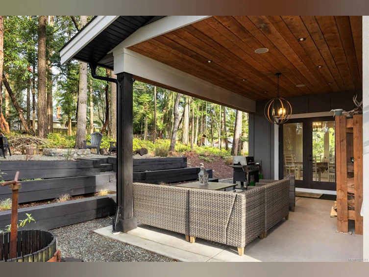 390 Wain Road, North Saanich, BC, V8L 5P9 - 47