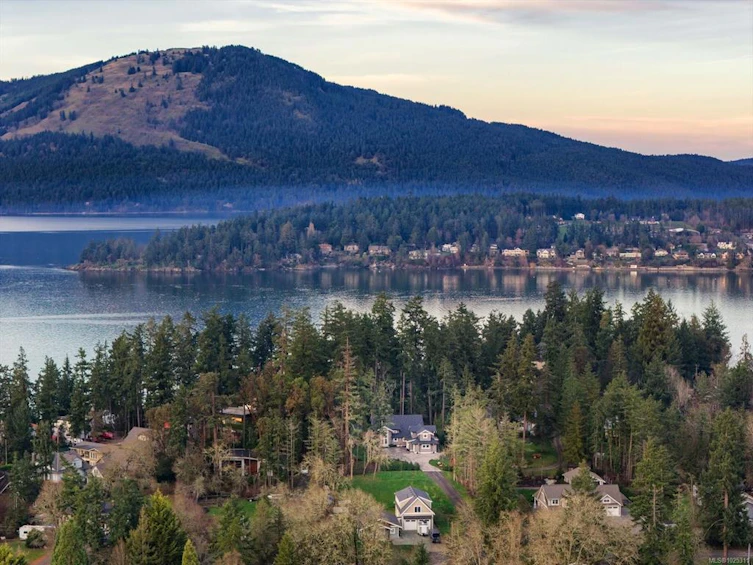 390 Wain Road, North Saanich, BC, V8L 5P9 - 53