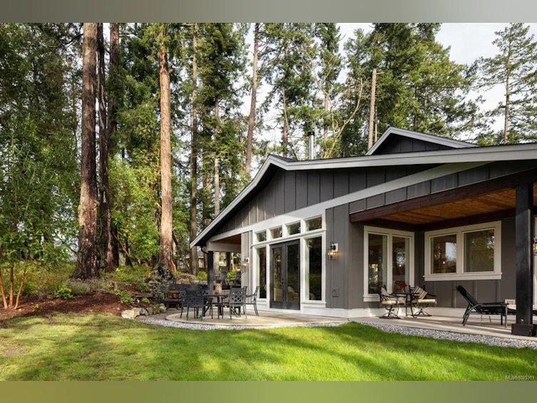 390 Wain Road, North Saanich, BC, V8L 5P9 - 44