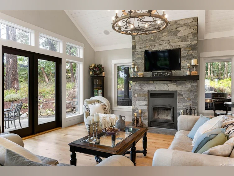 390 Wain Road, North Saanich, BC, V8L 5P9 - 4