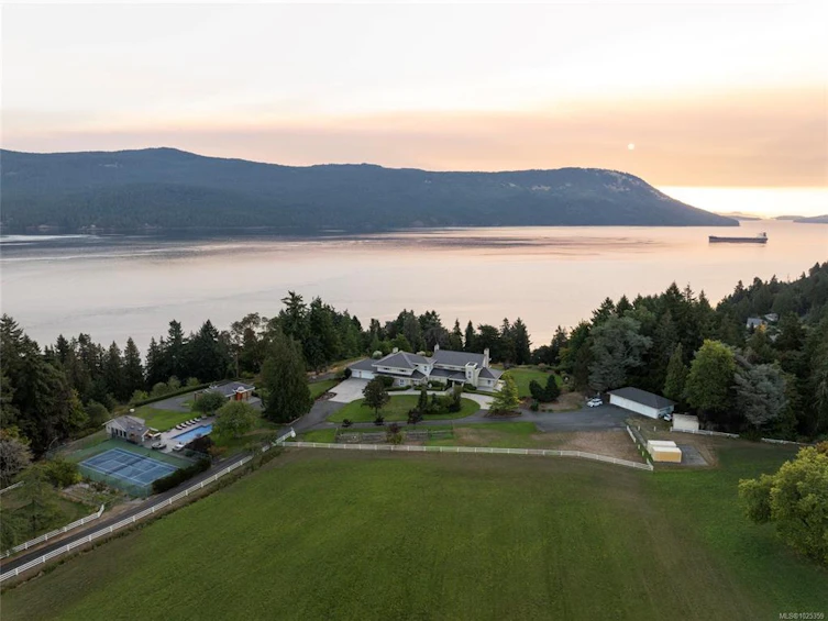 1257 Cherry Point Road, Cobble Hill, BC, V0R 1N2