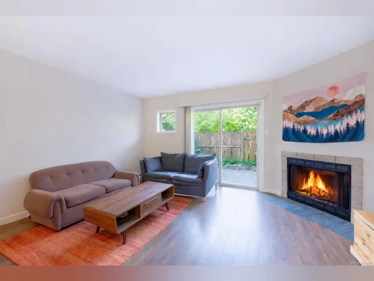 4-301 Arnet Road, Tofino, BC, V0R 2Z0 - 2