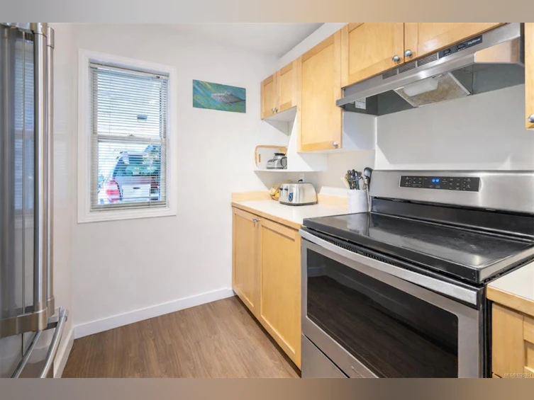 4-301 Arnet Road, Tofino, BC, V0R 2Z0 - 7