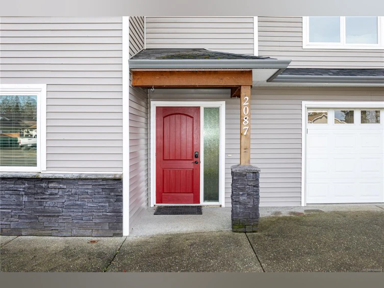 2087 Lambert Drive, Courtenay, BC, V9N 9C9 - 3