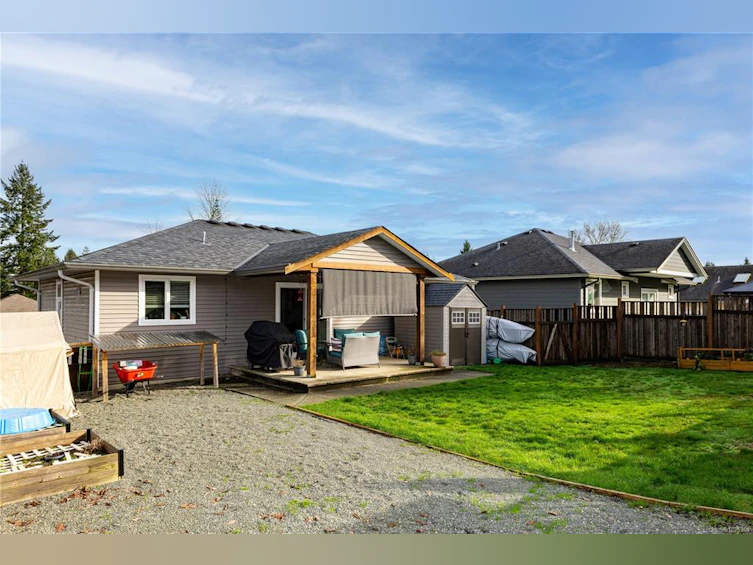 2087 Lambert Drive, Courtenay, BC, V9N 9C9 - 53