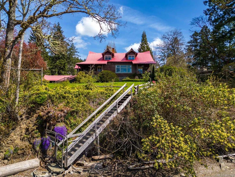 116 Acland Road, Salt Spring Island, BC, V8K 2N6 - 5