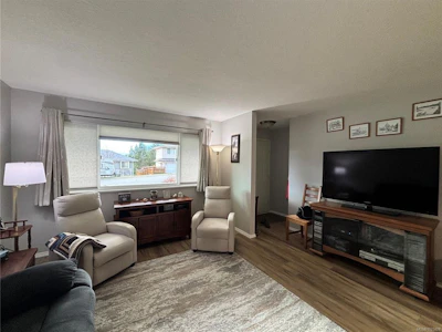 419 Donner Drive - 2