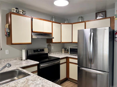 419 Donner Drive - 5