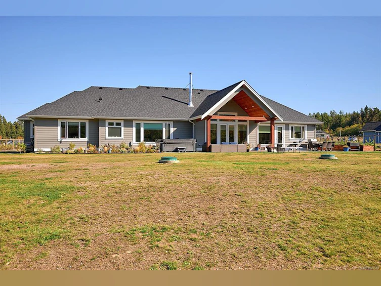 1085 Alpine View Place, Hilliers, BC, V9K 1V6 - 73