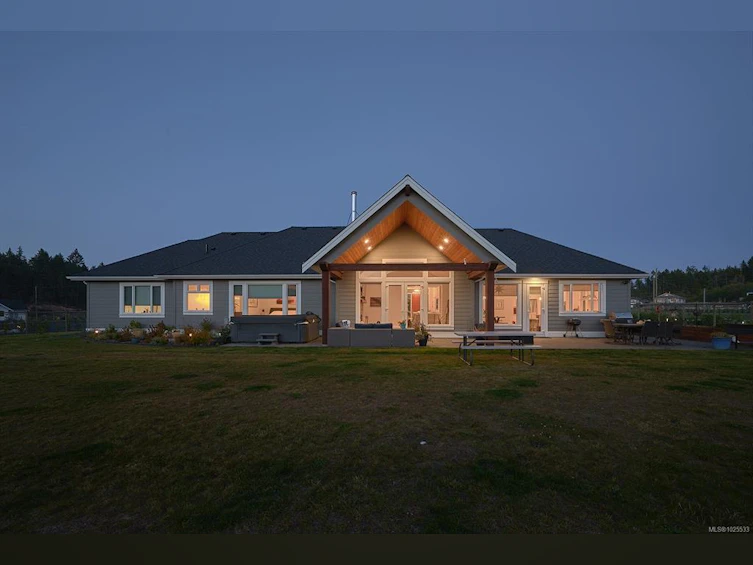 1085 Alpine View Place, Hilliers, BC, V9K 1V6 - 76