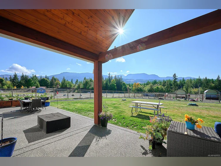 1085 Alpine View Place, Hilliers, BC, V9K 1V6 - 55