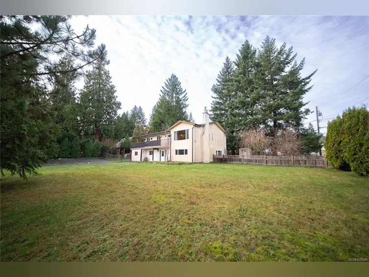 2001 Lakeside Drive, Nanaimo, BC, V9X 1B5 - 48