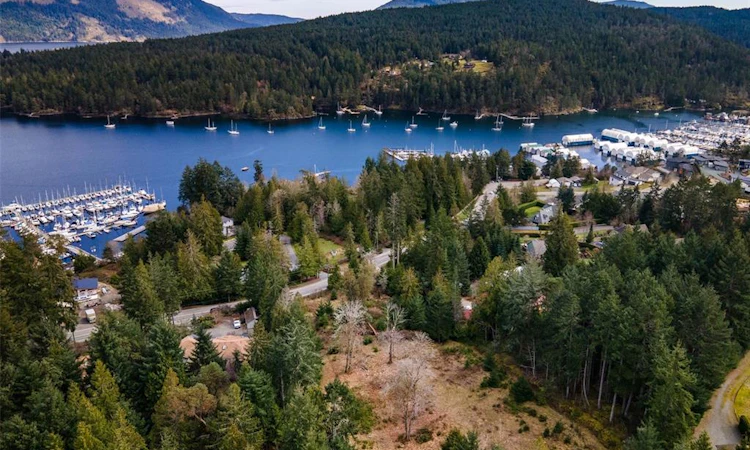 Lot 1-6316 Genoa Bay Road