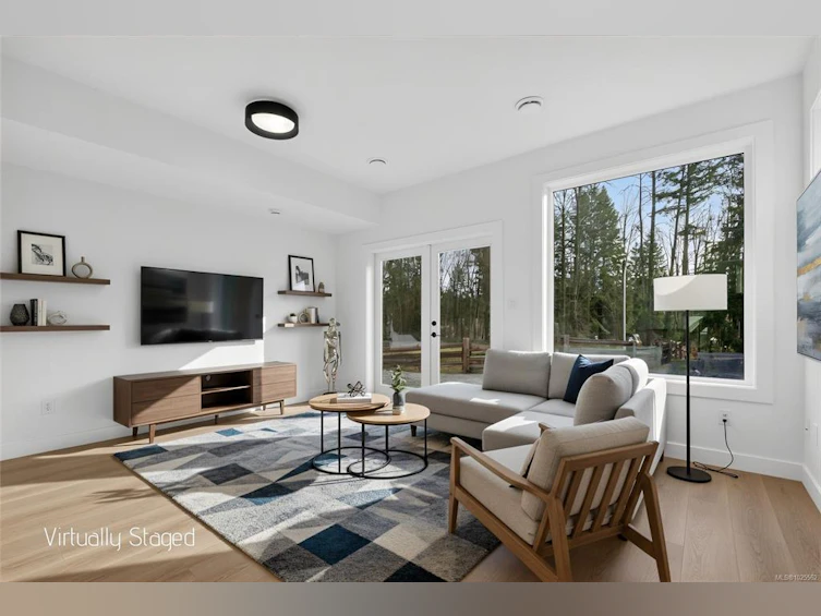 114 Plante Crescent, Lake Cowichan, BC, V0R 2G0 - 4
