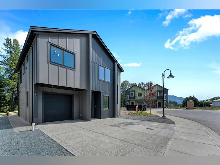 114 Plante Crescent, Lake Cowichan, BC, V0R 2G0