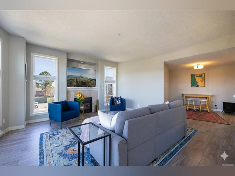 403-1258 Esquimalt Road, Esquimalt, BC, V9A 3P3 - 4