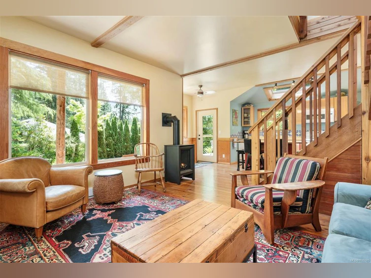 1076 Pacific Rim Highway, Tofino, BC, V0R 2Z0 - 8