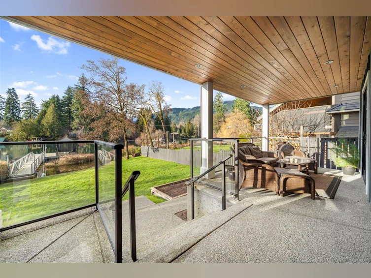 12 Prospect Avenue, Lake Cowichan, BC, V0R 2G0 - 44